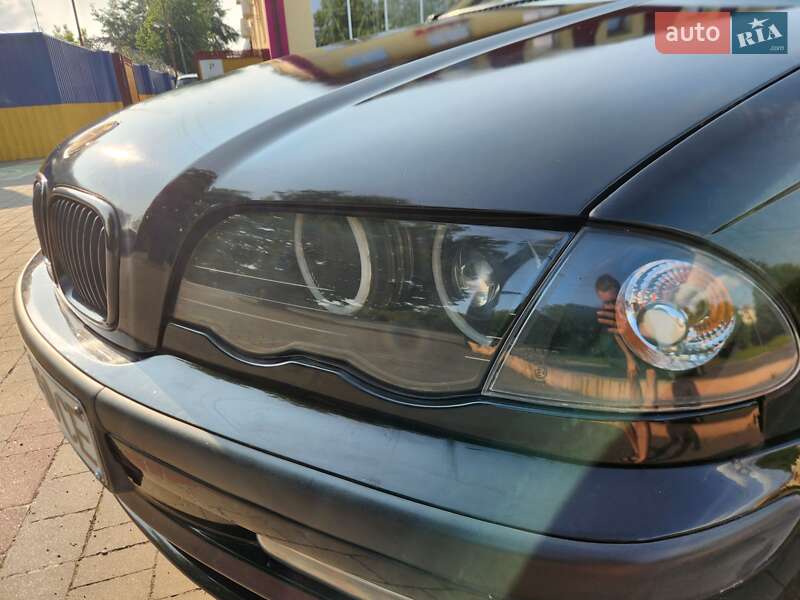 Седан BMW 3 Series 2000 в Луцке