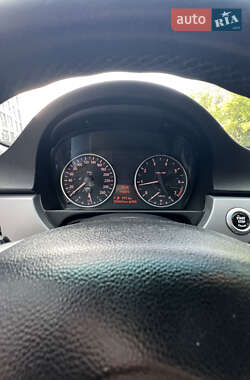 Седан BMW 3 Series 2005 в 