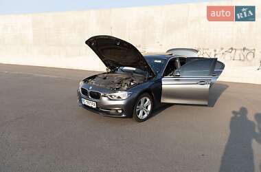 Седан BMW 3 Series 2017 в 