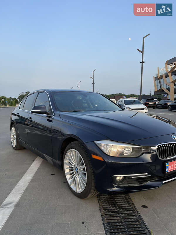 Седан BMW 3 Series 2012 в Луцке