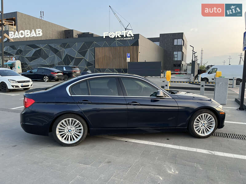 Седан BMW 3 Series 2012 в Луцке