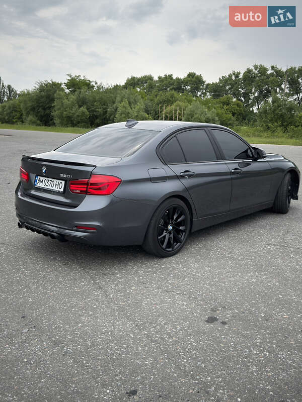 Седан BMW 3 Series 2018 в Бердичеві