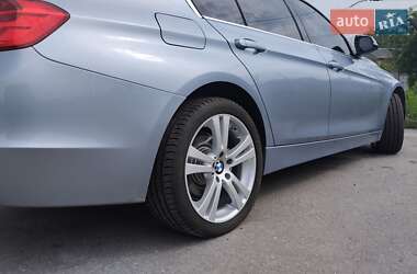 Седан BMW 3 Series 2012 в 