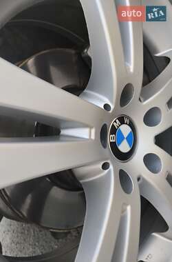 Седан BMW 3 Series 2012 в 