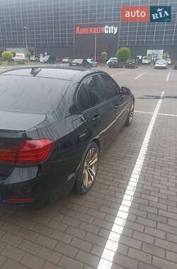 Седан BMW 3 Series 2012 в 