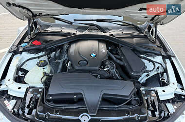 Седан BMW 3 Series 2016 в 