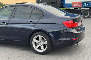 Седан BMW 3 Series 2014 в 