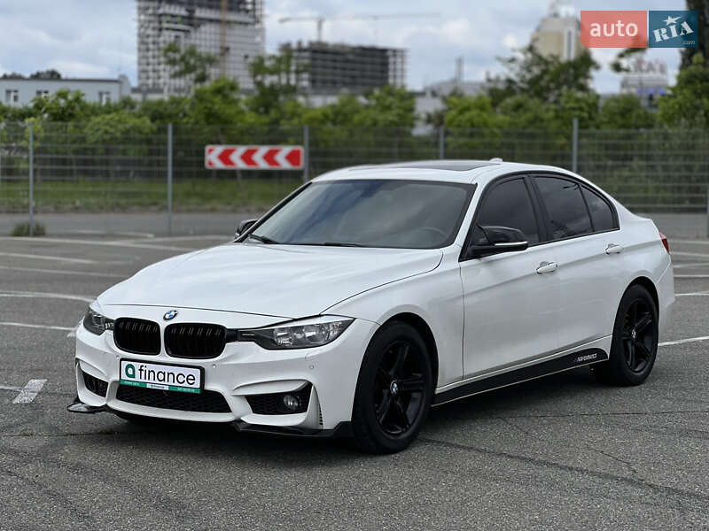 Седан BMW 3 Series 2012 в 
