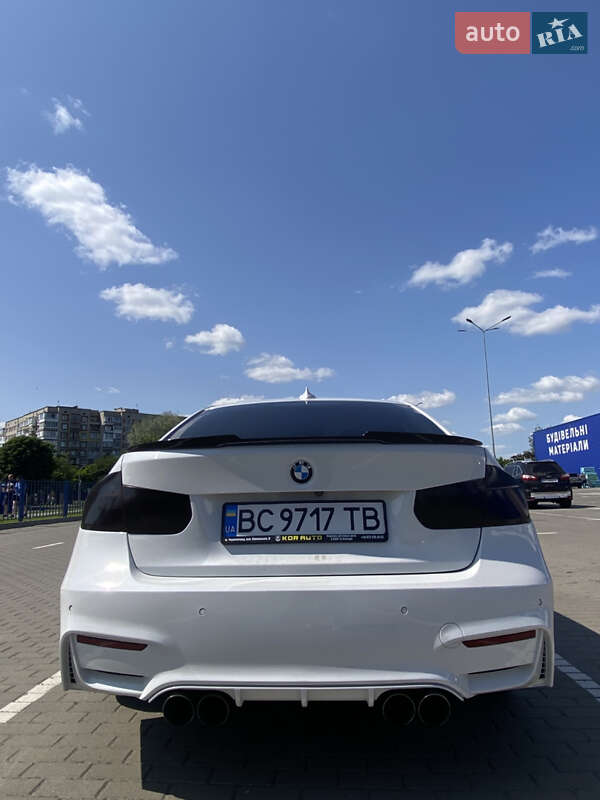 Седан BMW 3 Series 2013 в Сокалі