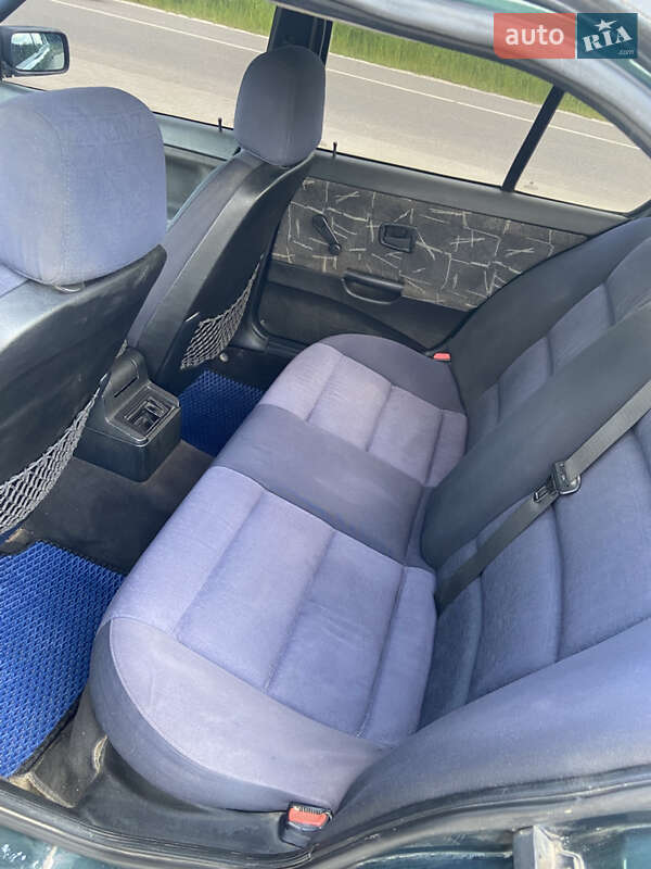 Седан BMW 3 Series 1993 в Теребовлі фото 9 Седан BMW 3 Series 1993 в Теребовлі