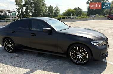 Седан BMW 3 Series 2022 в Киеве
