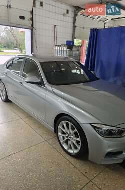 Седан BMW 3 Series 2015 в 