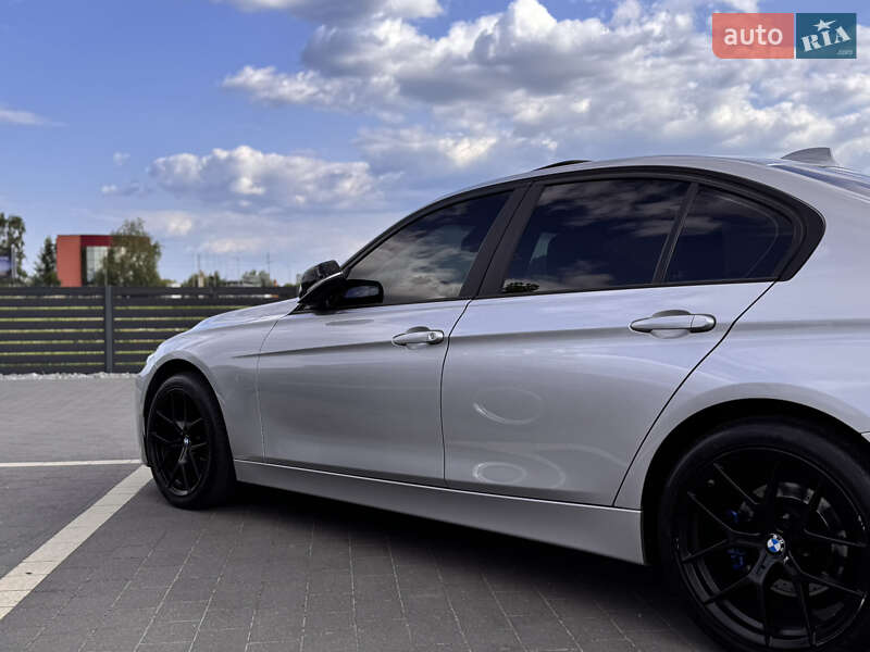 Седан BMW 3 Series 2014 в Ужгороде фото 10 Седан BMW 3 Series 2014 в Ужгороде