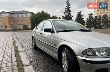 Седан BMW 3 Series 2000 в 