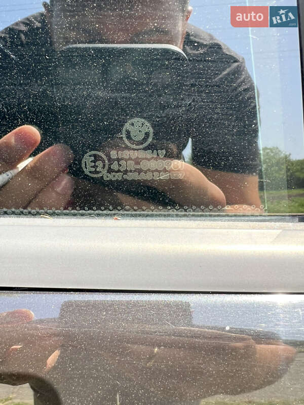 Седан BMW 3 Series 2002 в Чернобае фото 12 Седан BMW 3 Series 2002 в Чернобае