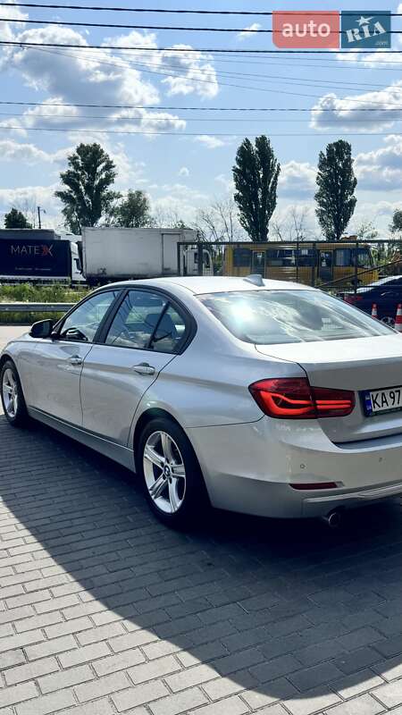 Седан BMW 3 Series 2014 в Києві фото 65 Седан BMW 3 Series 2014 в Києві
