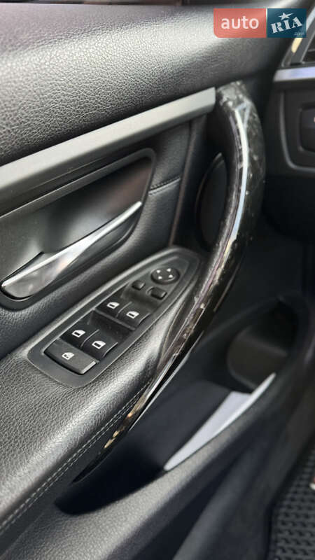 Седан BMW 3 Series 2014 в Дніпрі