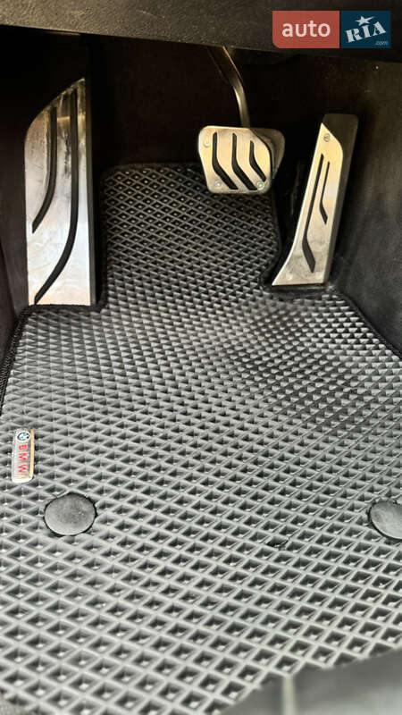 Седан BMW 3 Series 2014 в Дніпрі