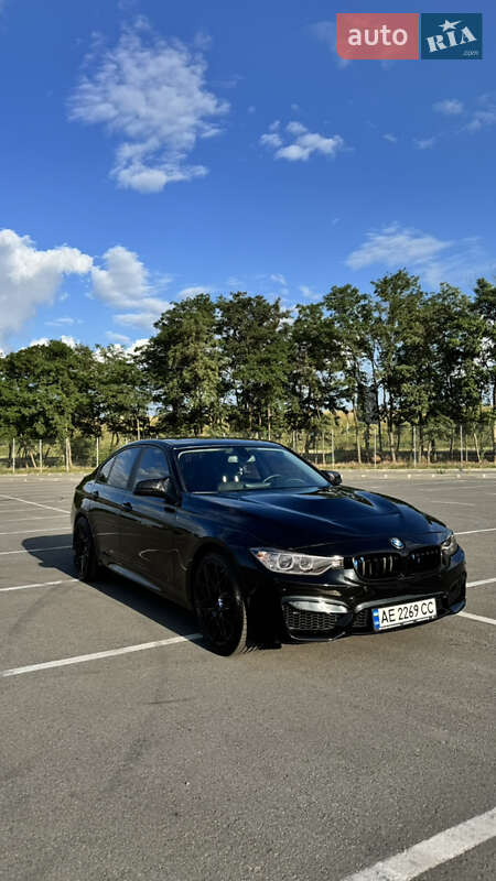 Седан BMW 3 Series 2014 в Дніпрі