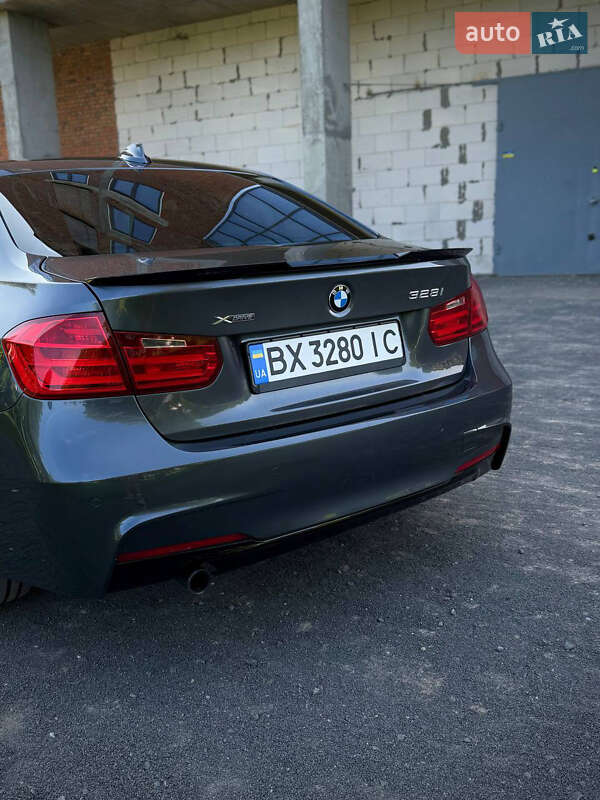 Седан BMW 3 Series 2015 в Хмельницком
