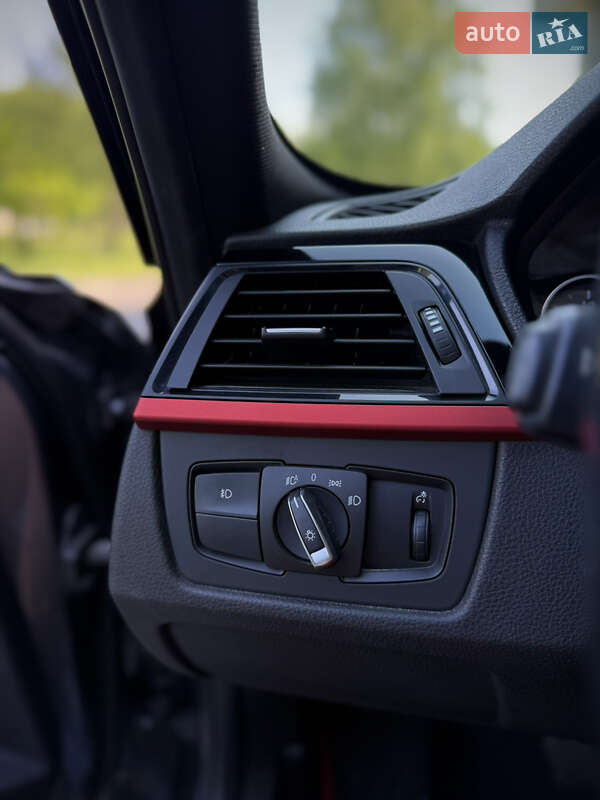 Седан BMW 3 Series 2015 в Хмельницком