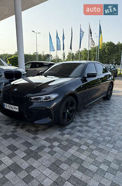 Седан BMW 3 Series 2023 в Киеве