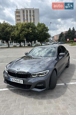 Седан BMW 3 Series 2019 в Черкассах