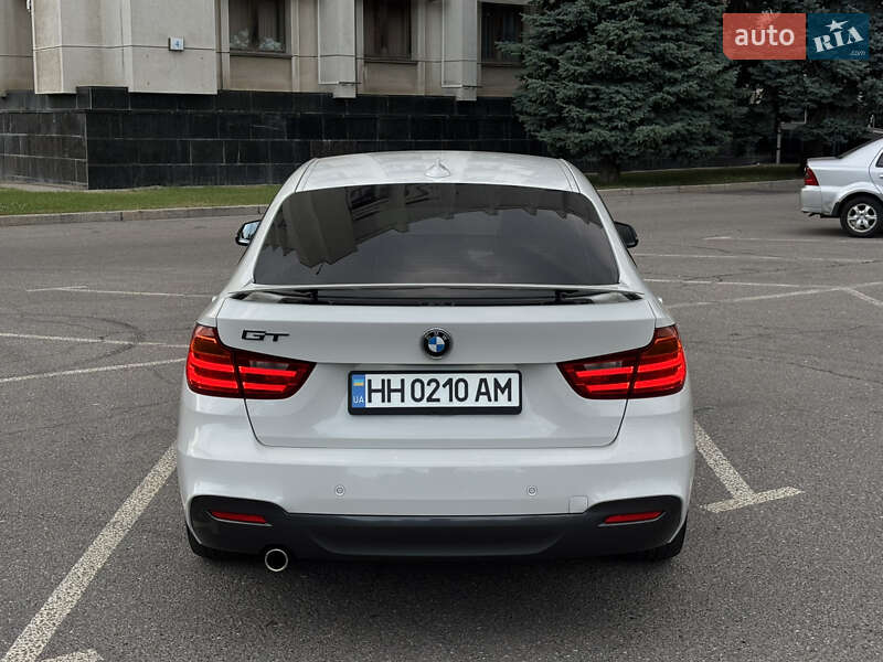 Седан BMW 3 Series 2015 в Одесі