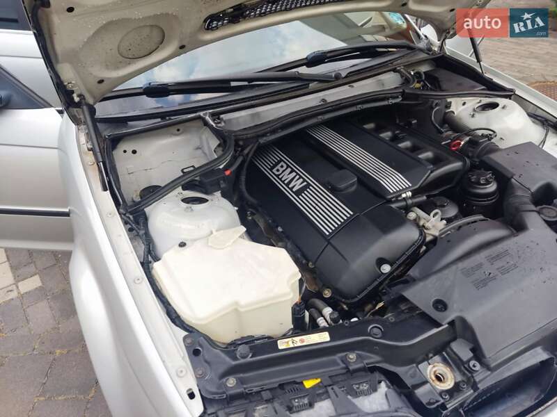 Седан BMW 3 Series 1999 в Берегово