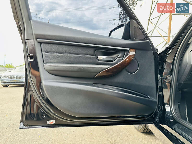 Седан BMW 3 Series 2014 в Харкові