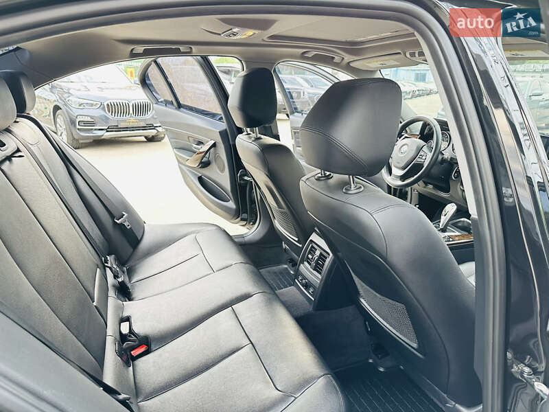Седан BMW 3 Series 2014 в Харкові
