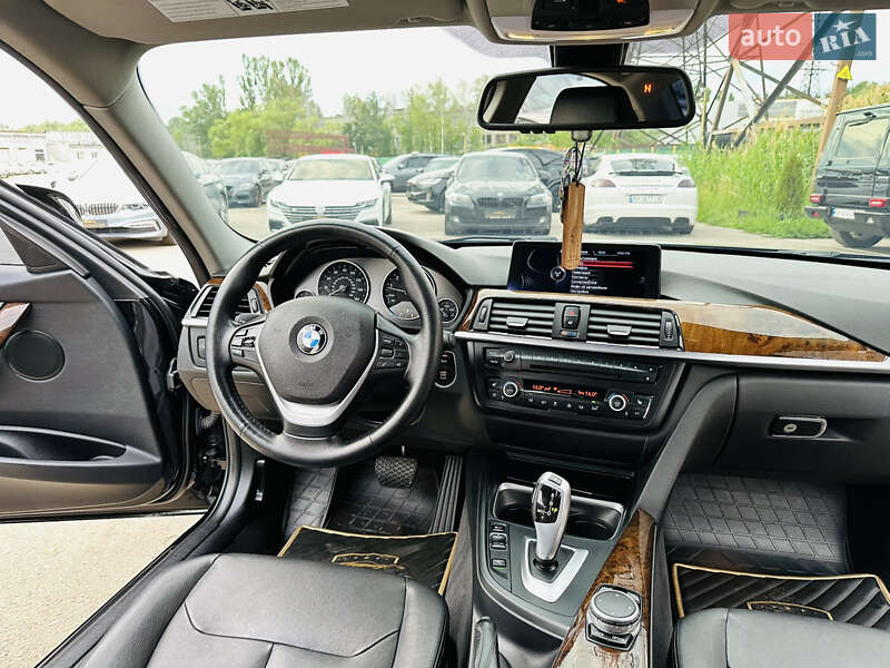Седан BMW 3 Series 2014 в Харкові