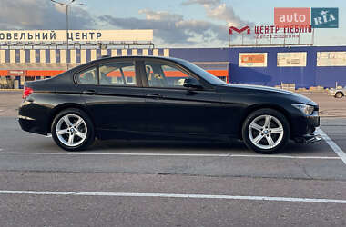 Седан BMW 3 Series 2014 в 