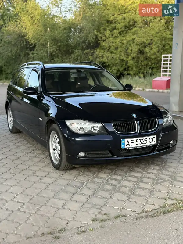 BMW 3 Series 2005 VIN WBAVA71070KP93762 фото оголошення 19 з 48