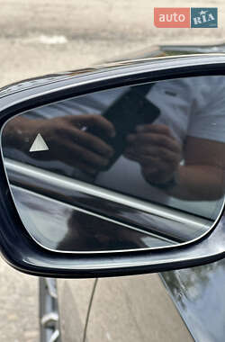 Седан BMW 3 Series 2019 в 