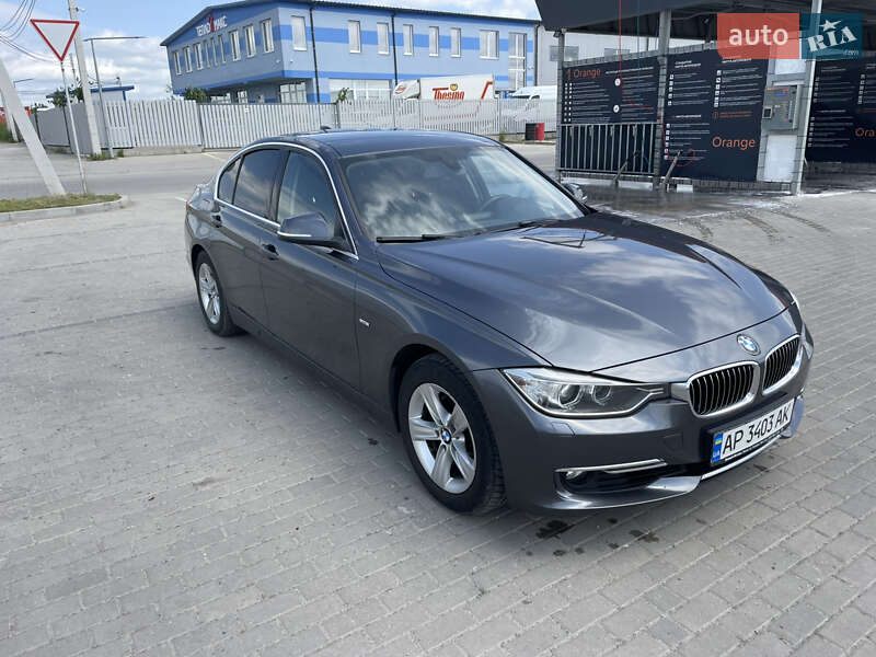 Седан BMW 3 Series 2012 в Львове