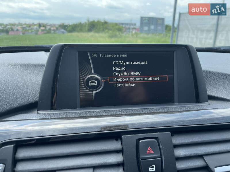 Седан BMW 3 Series 2012 в Львове