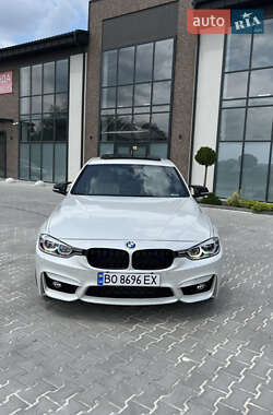 Седан BMW 3 Series 2015 в Тернополі