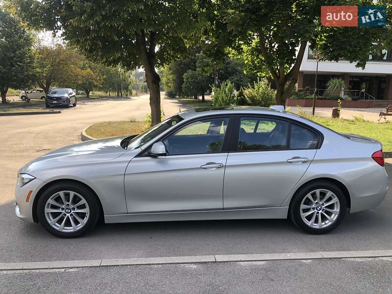 Седан BMW 3 Series 2016 в Вінниці