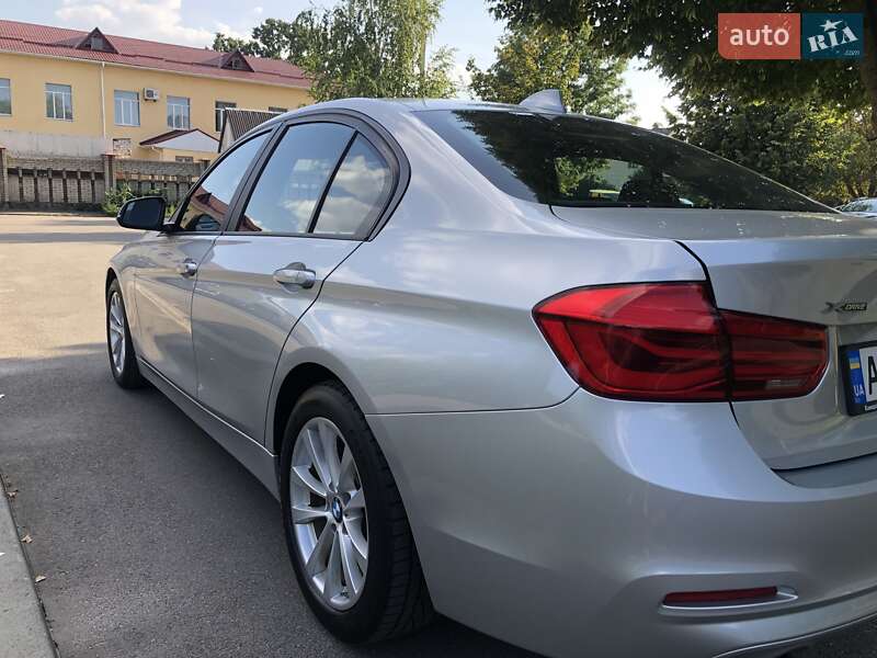 Седан BMW 3 Series 2016 в Вінниці