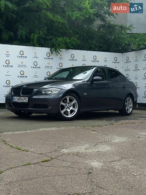 BMW 3 Series 2005