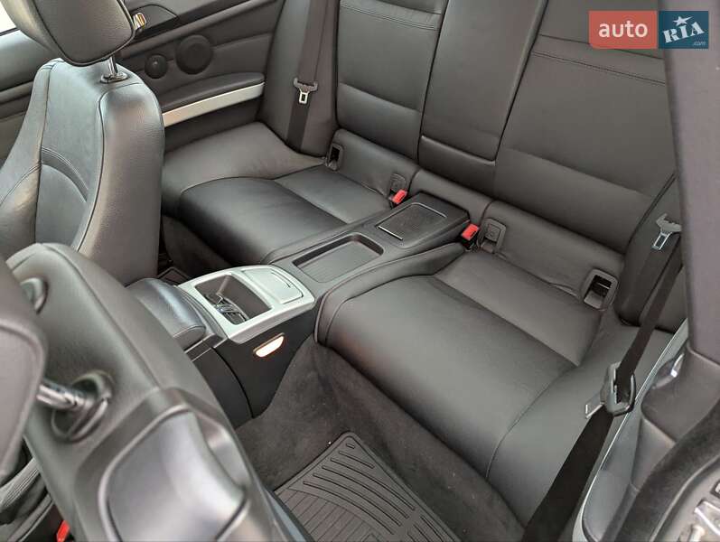 Купе BMW 3 Series 2010 в Киеве фото 20 Купе BMW 3 Series 2010 в Киеве