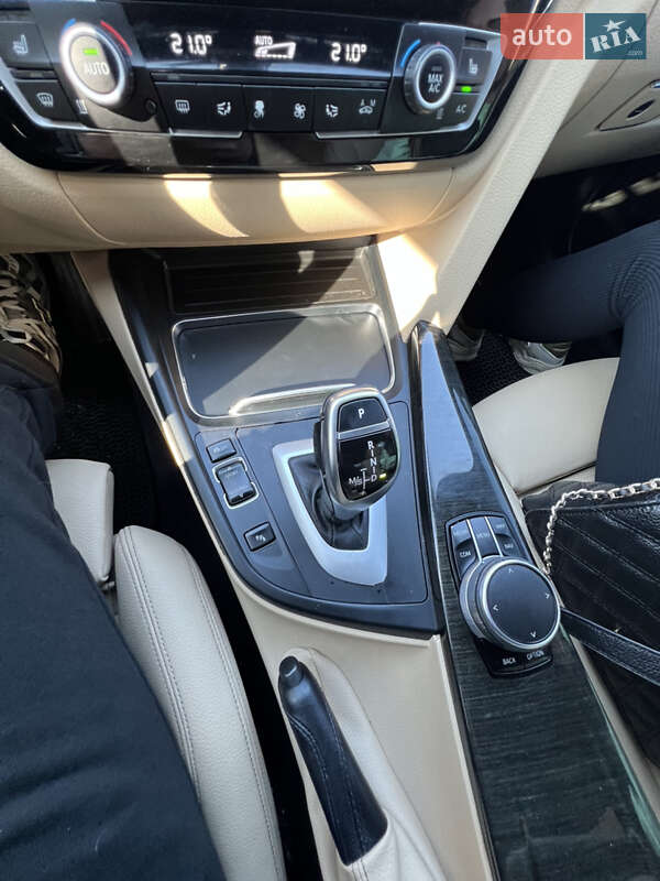 Седан BMW 3 Series 2017 в Виннице фото 20 Седан BMW 3 Series 2017 в Виннице