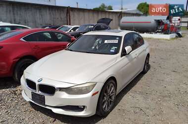 Седан BMW 3 Series 2014 в Стрию