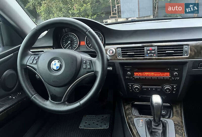 Купе BMW 3 Series 2006 в Одессе фото 12 Купе BMW 3 Series 2006 в Одессе