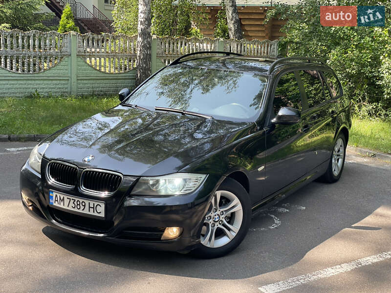 BMW 3 Series 2009