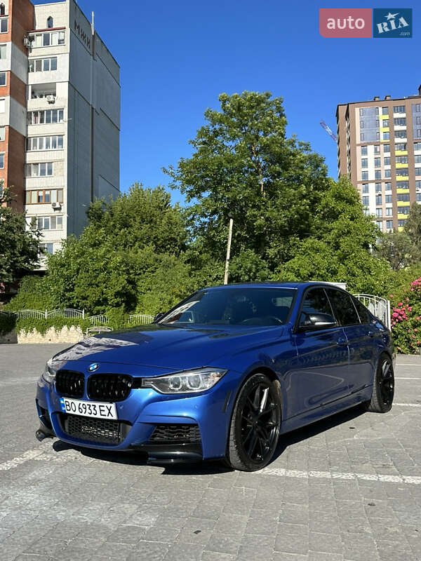 Седан BMW 3 Series 2012 в Бучачі