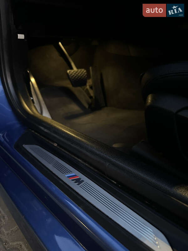 Седан BMW 3 Series 2012 в Бучачі