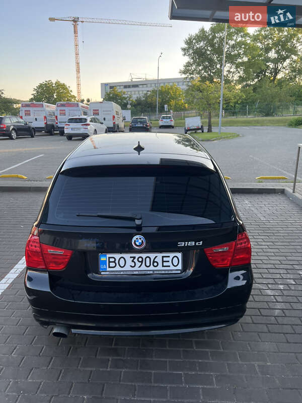 Универсал BMW 3 Series 2010 в Тернополе фото 13 Универсал BMW 3 Series 2010 в Тернополе