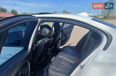 Седан BMW 3 Series 2013 в 